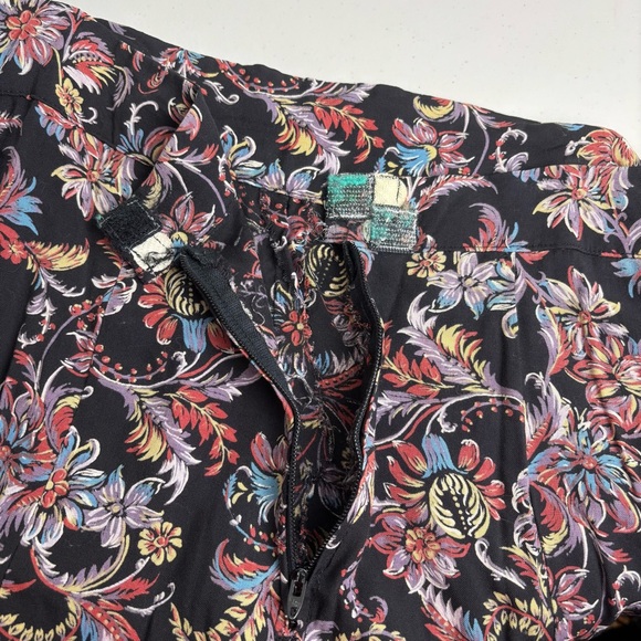 Vintage Maxi Skirt Long Black Floral waist about 28” S - Picture 5 of 7